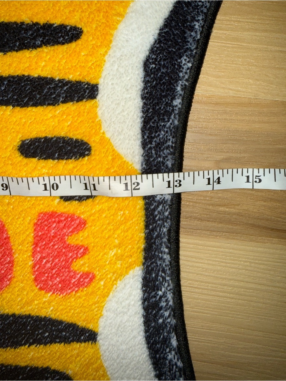 LV Tiger Rug with Design - Picture 2 of 3